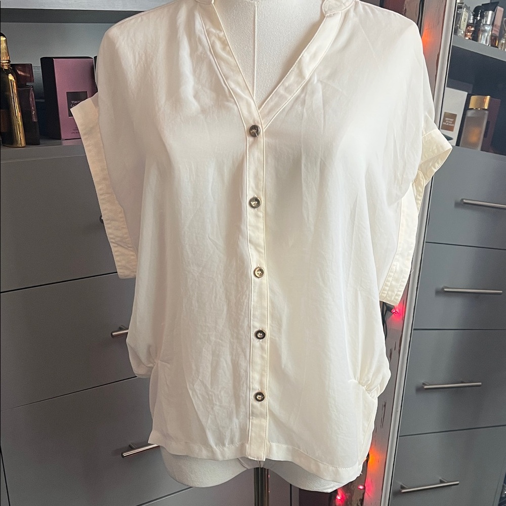 Topshop Cream Button-Down Women's Shirt